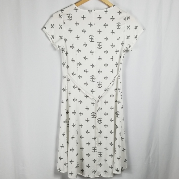 Junk Food | Tiki Blondie Camp FunTime Button Dress - Picture 7 of 8